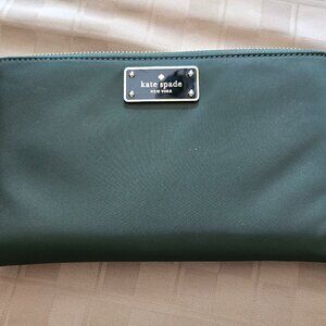 Kate Spade GREEN LARGE Zip Around Wallet Kaden Wilson Road Nylon